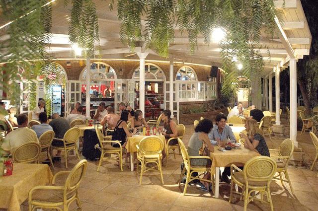 Apartamento The Palm Star Ibiza - Adults Only San Antonio Abad Restaurante foto