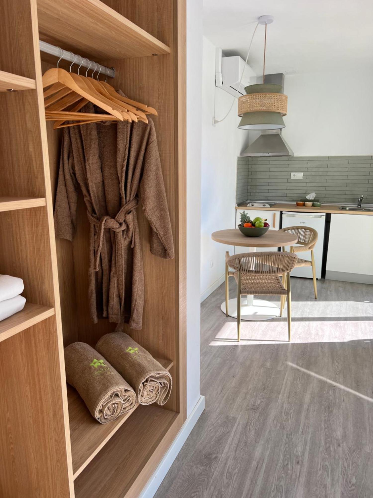 Apartamento The Palm Star Ibiza - Adults Only San Antonio Abad Exterior foto